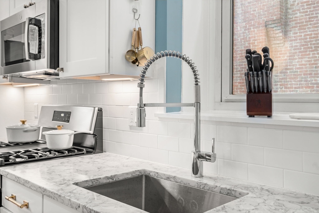 293-295 Commonwealth Ave # 2C