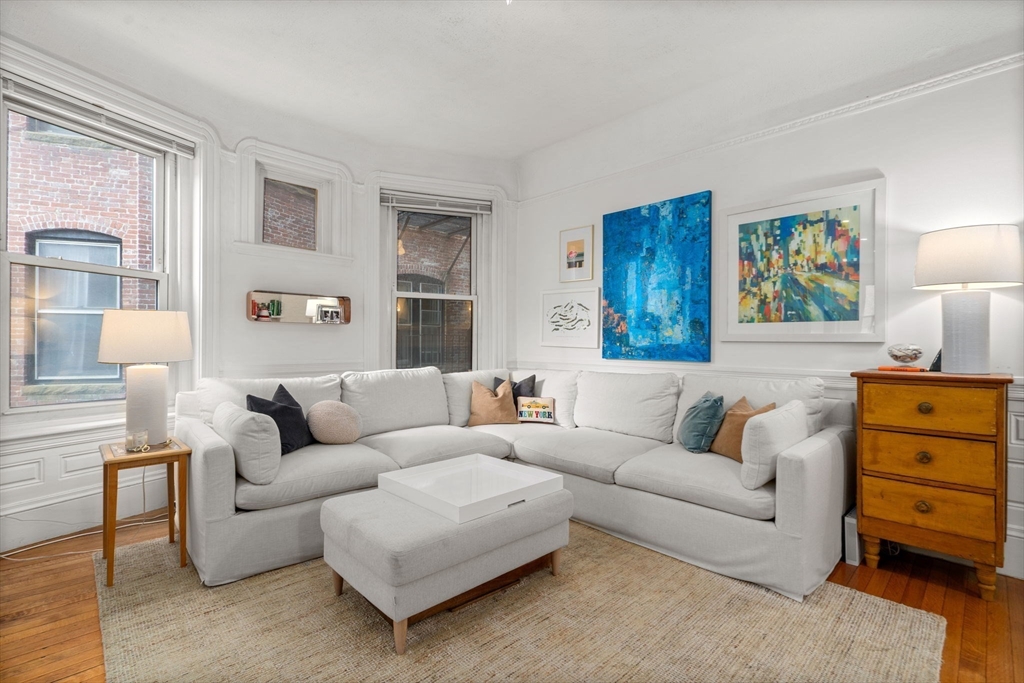 293-295 Commonwealth Ave # 2C