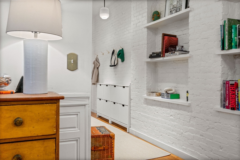 293-295 Commonwealth Ave # 2C