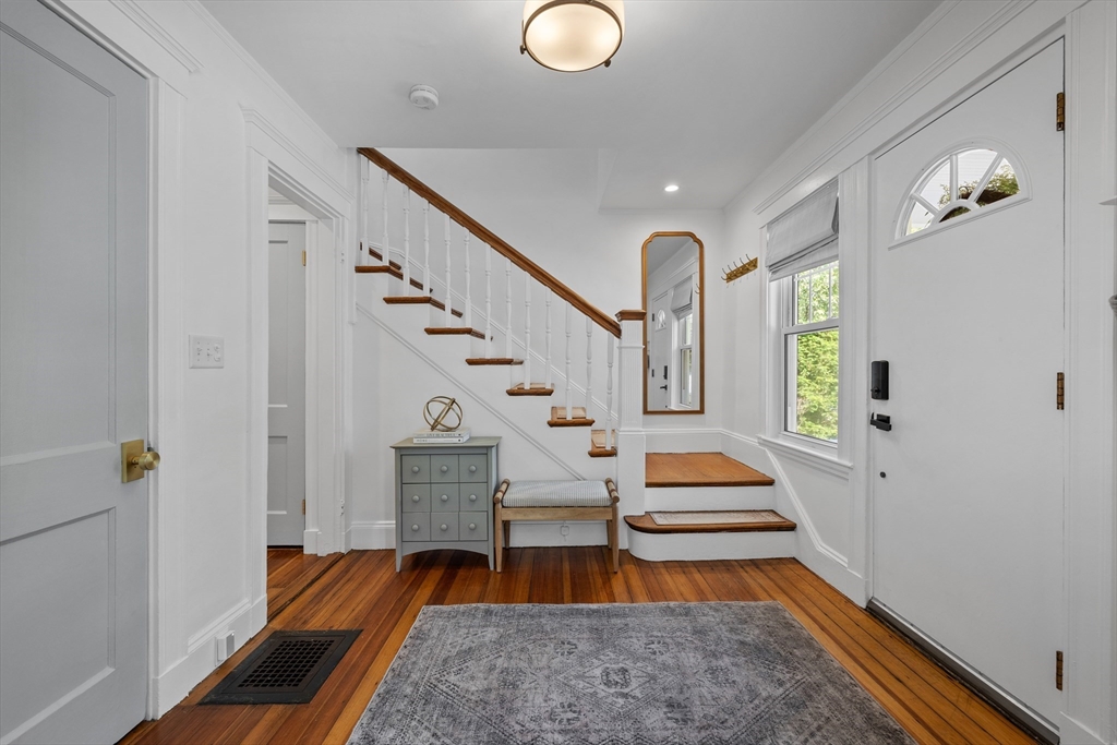 614 Summer St