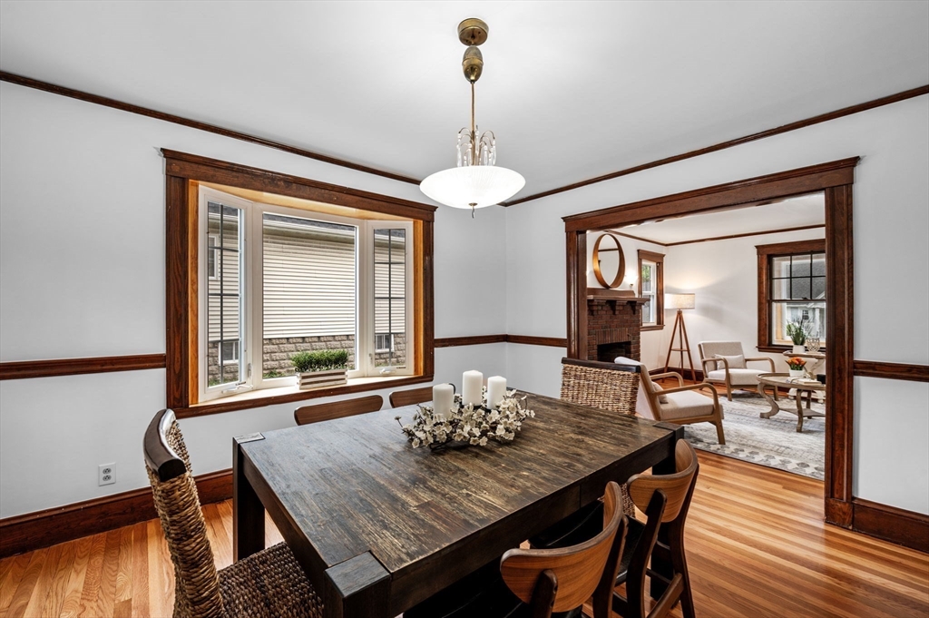 33 Intervale Ave