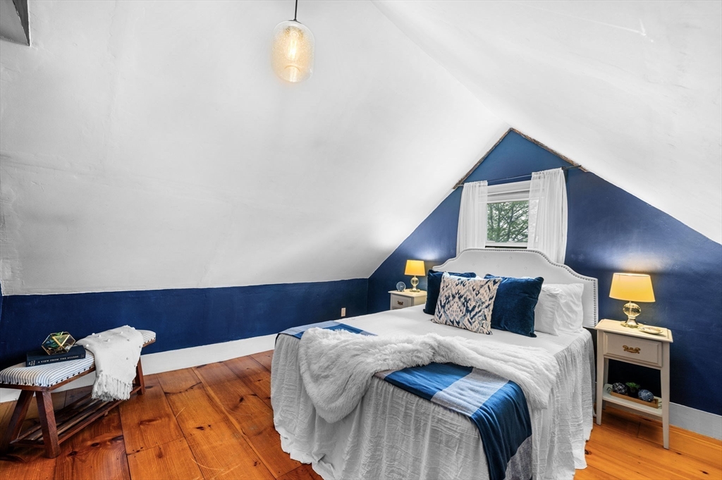 23 Turner St # 4