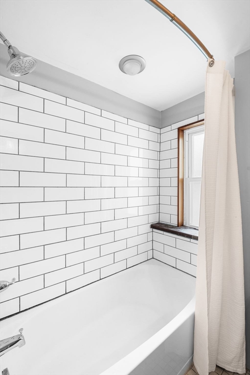 23 Turner St # 4