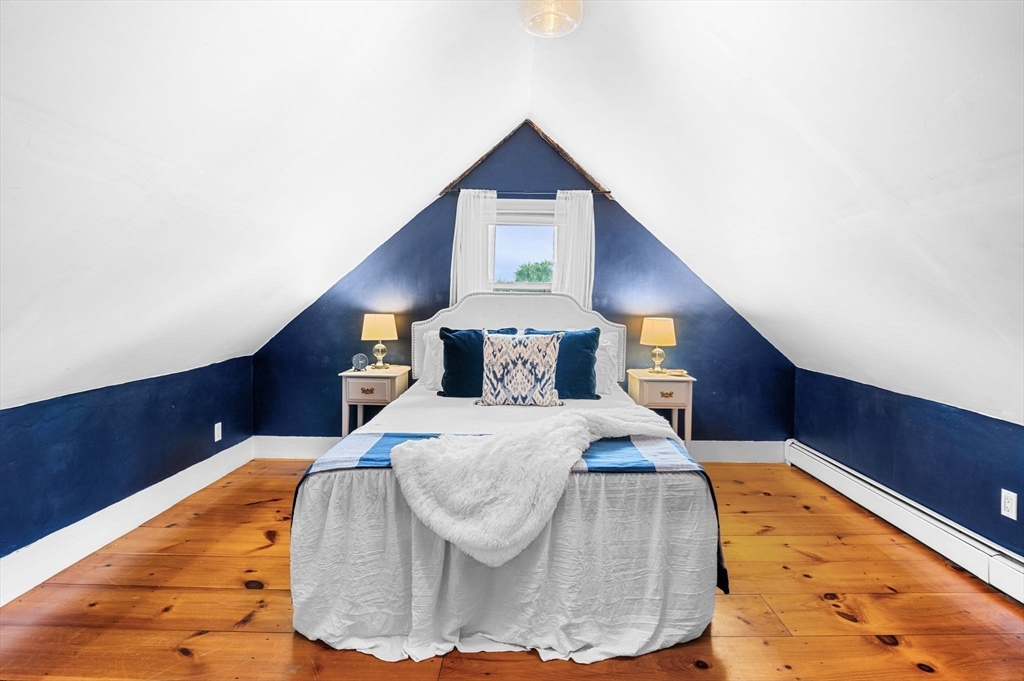 23 Turner St # 4