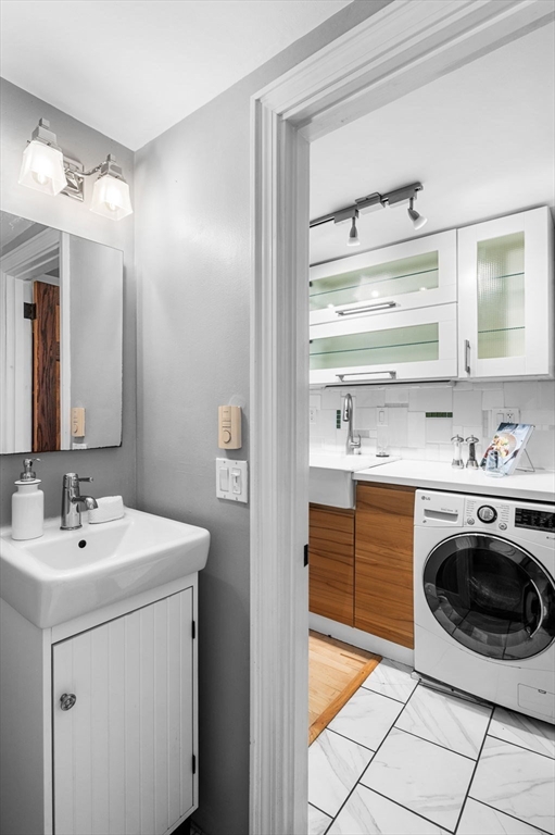 23 Turner St # 4