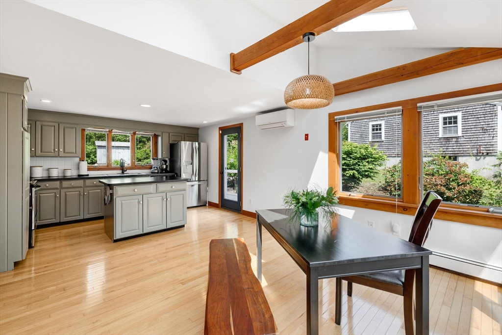 6 Paddock Drive