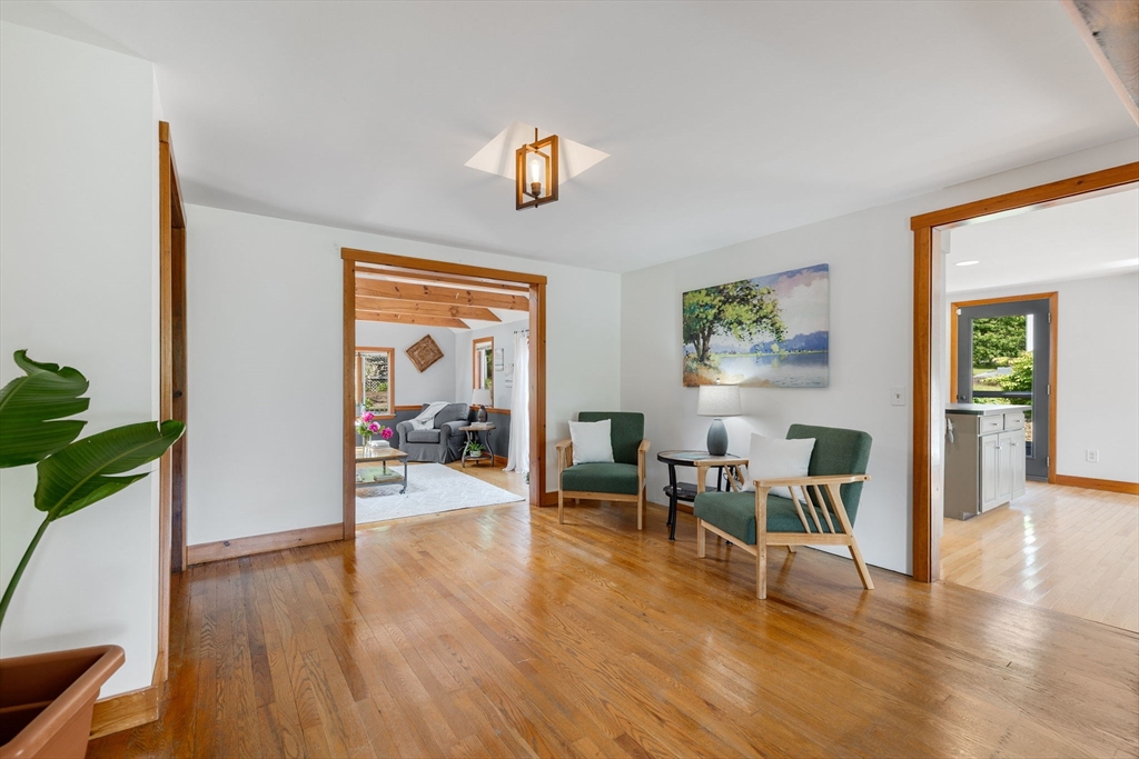 6 Paddock Drive