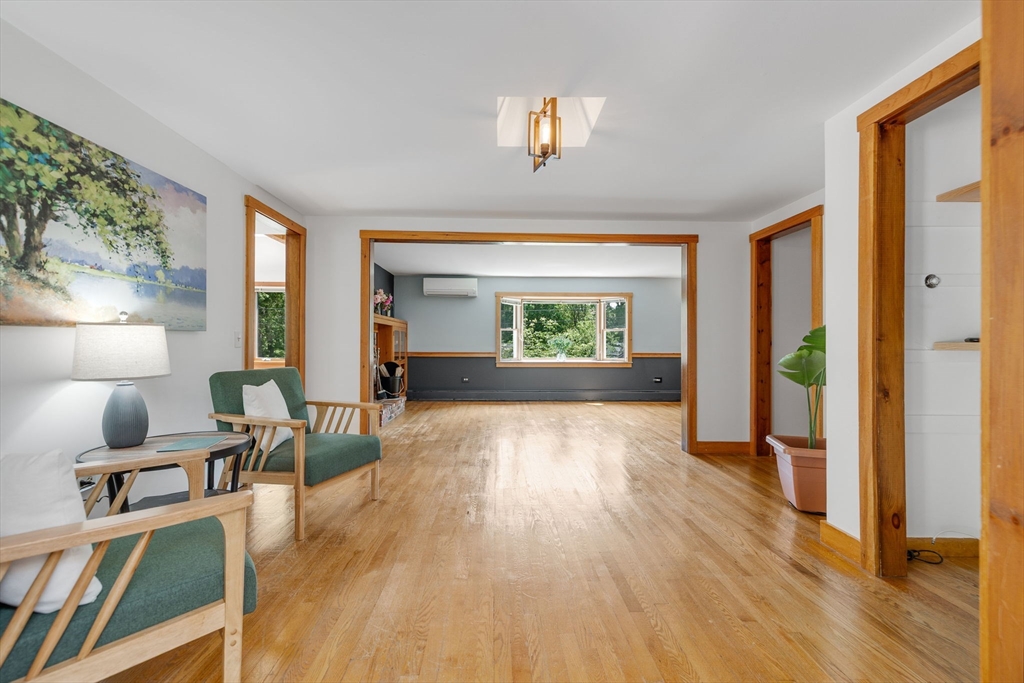 6 Paddock Drive