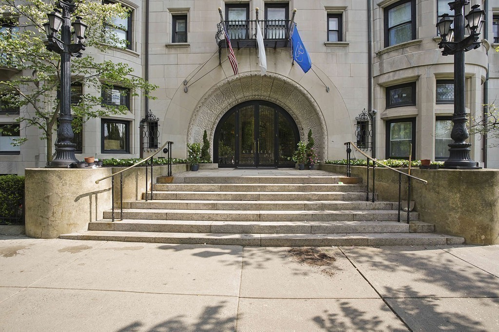 416 Commonwealth Ave # 606