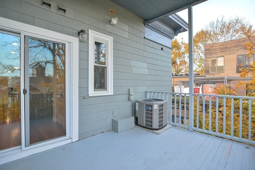 28 Inman St # 5