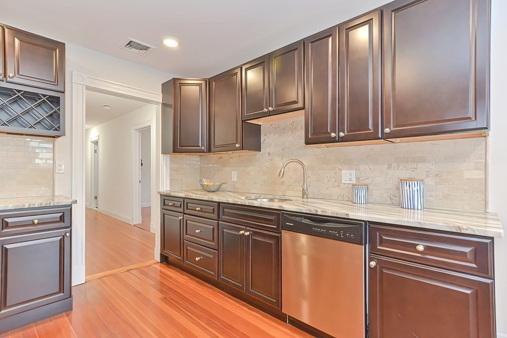 28 Inman St # 5