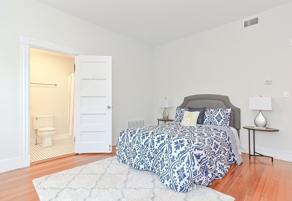 28 Inman St # 5