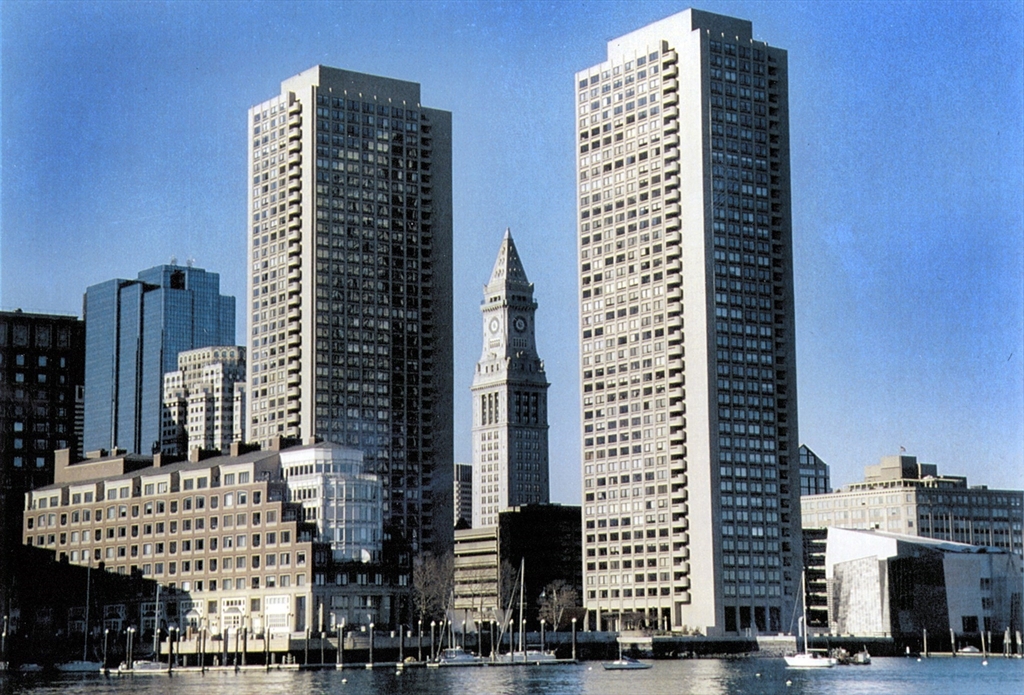 85 East India Row # 25D