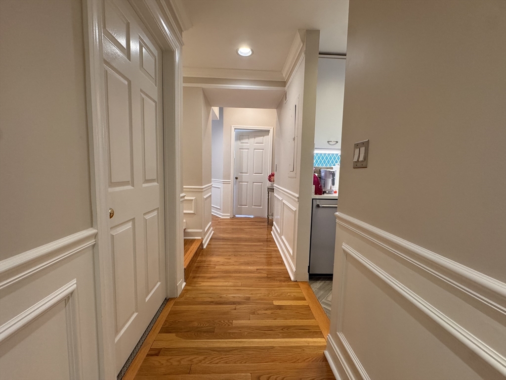 416 Marlborough # 102