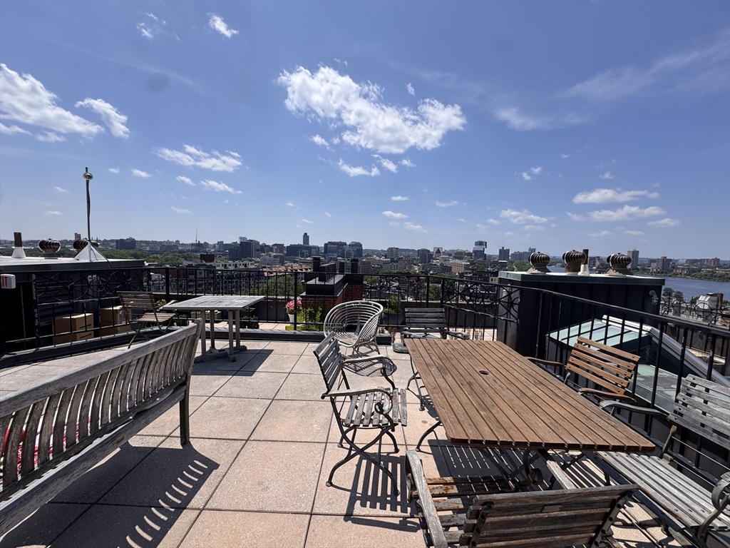 416 Marlborough # 102