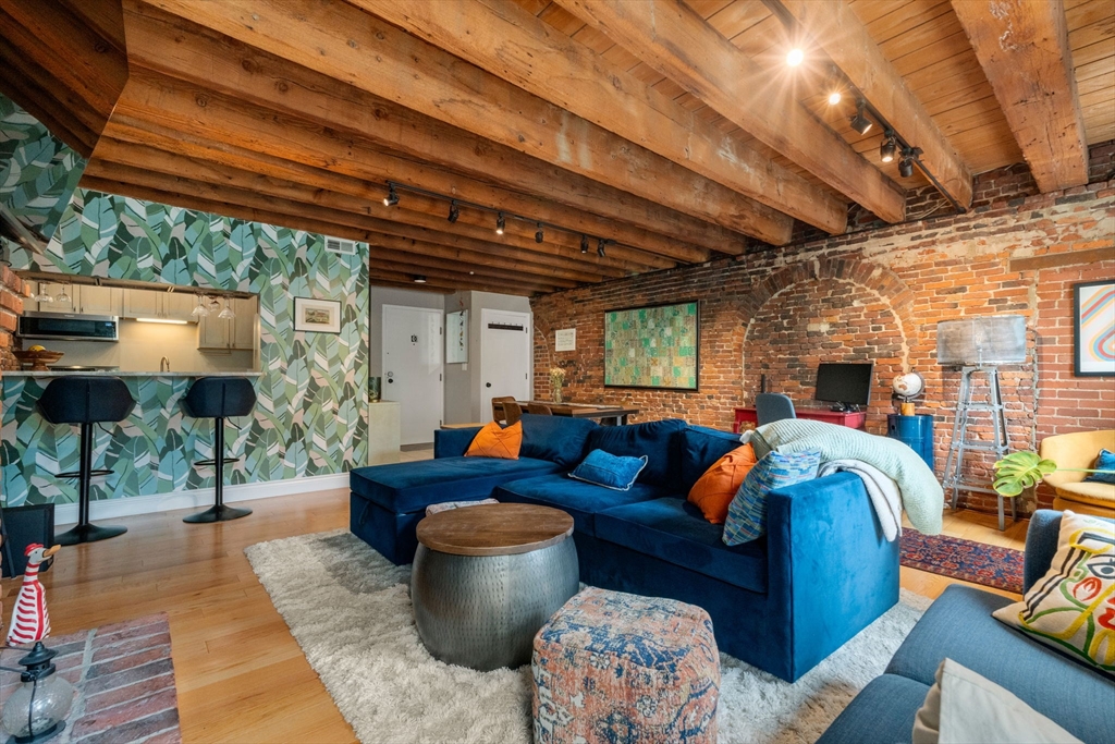 122-130 Fulton Street # 13