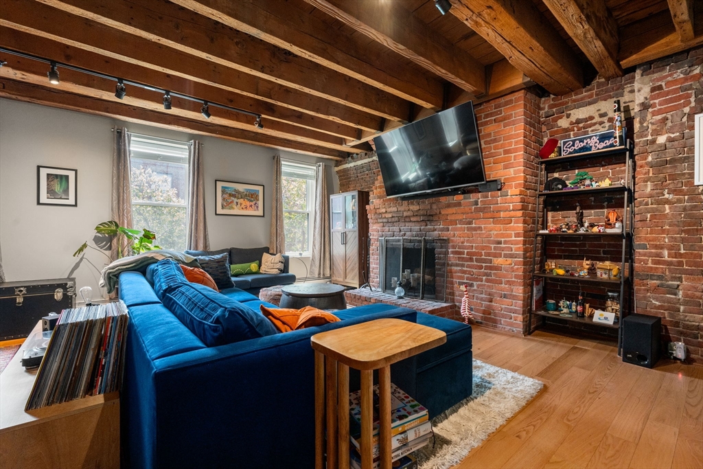 122-130 Fulton Street # 13
