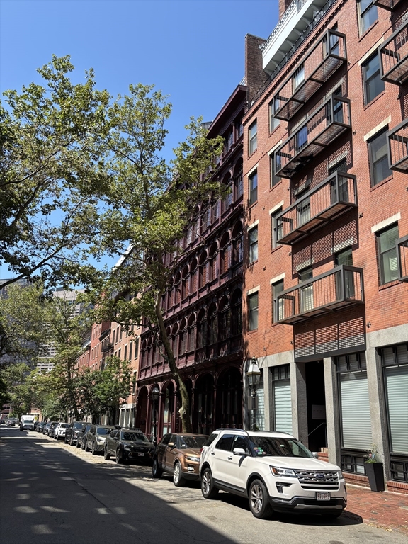 122-130 Fulton Street # 13