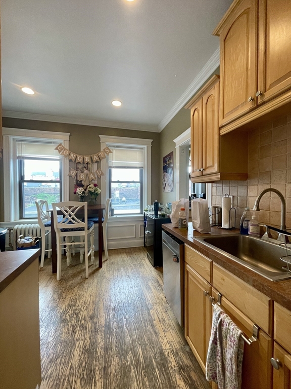 10 Greenway Court # 3