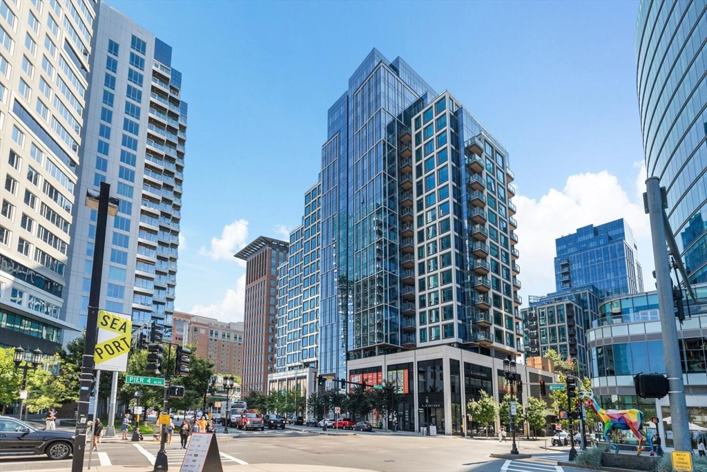 135 Seaport Blvd # 1901