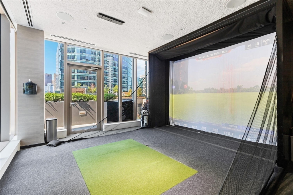 135 Seaport Blvd # 1901