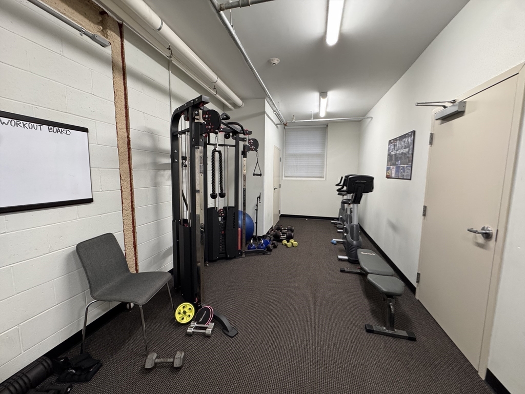 374-398 Bunker Hill # 306