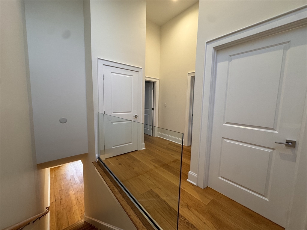 374-398 Bunker Hill # 306