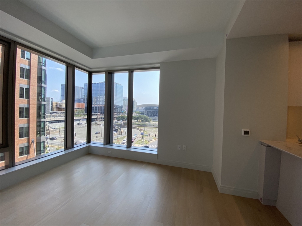135 Seaport Blvd # 708