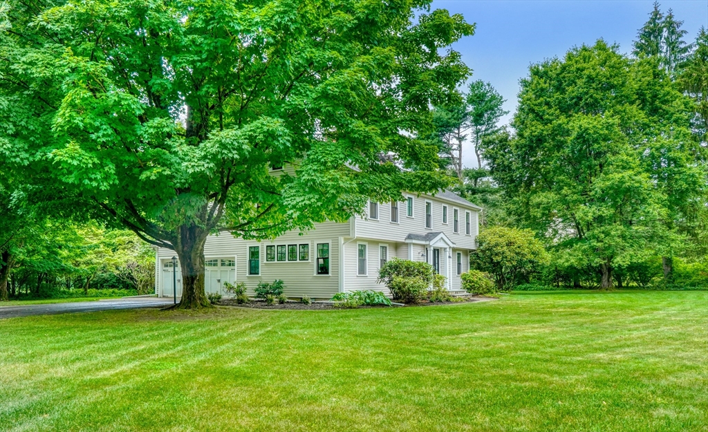17 Longmeadow Road