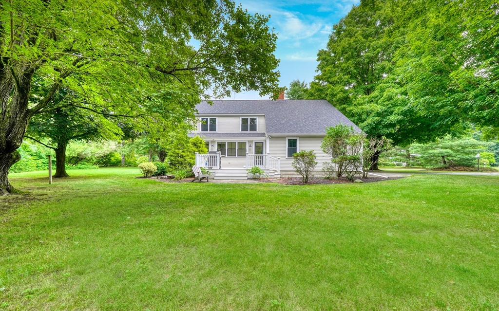 17 Longmeadow Road