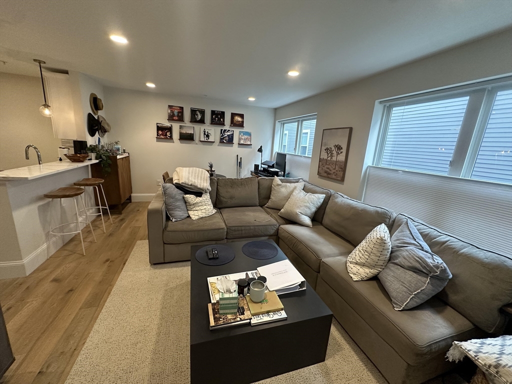 29 Ward Street # 201