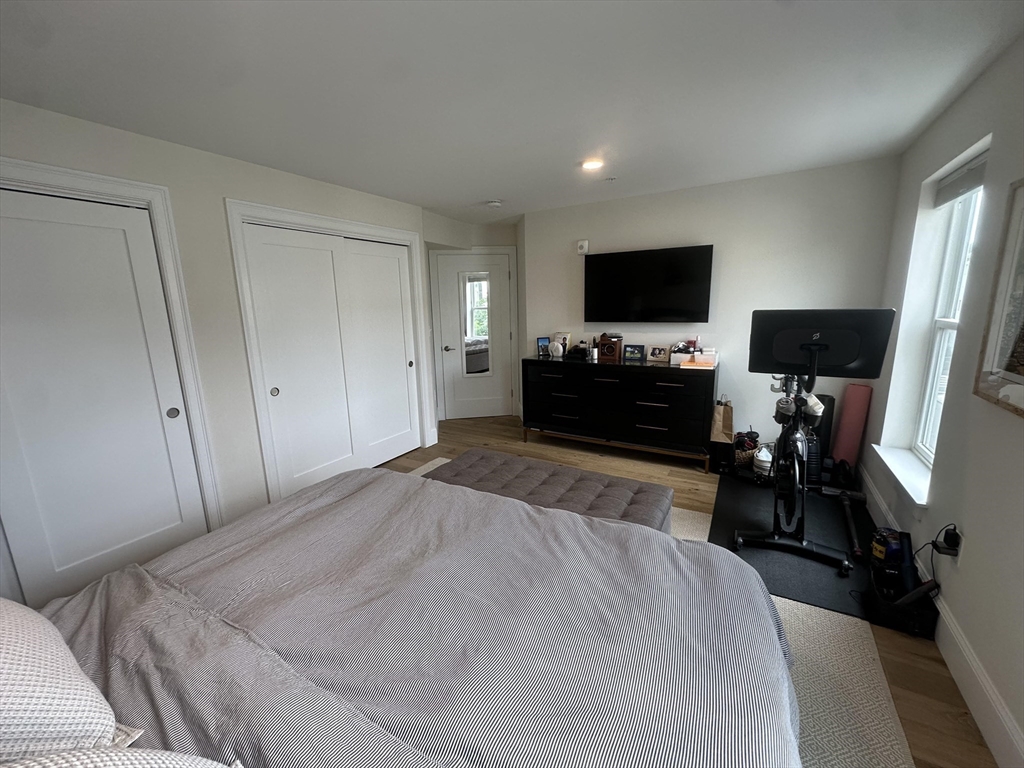 29 Ward Street # 201