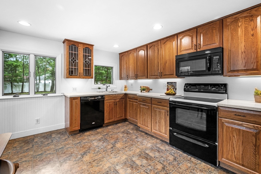 5 Lakeview Ave