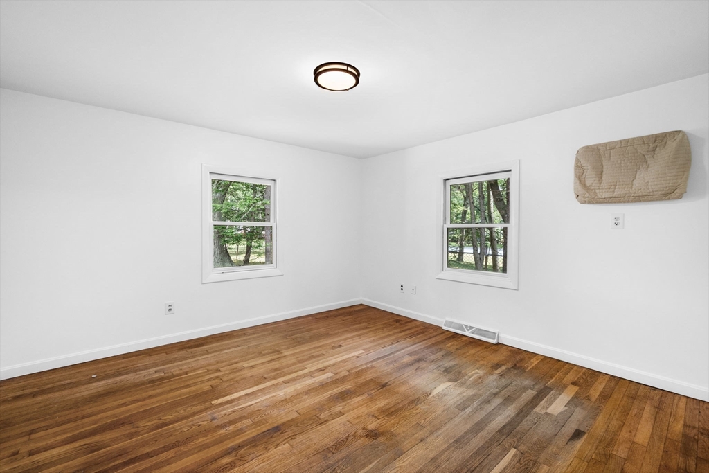 5 Lakeview Ave