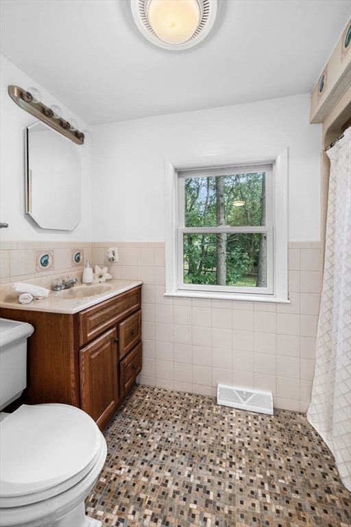 5 Lakeview Ave