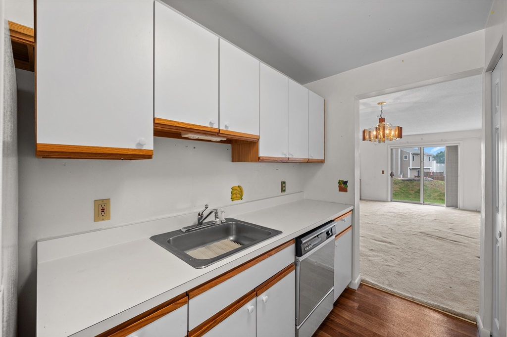 44 Oakwood Ln # 44