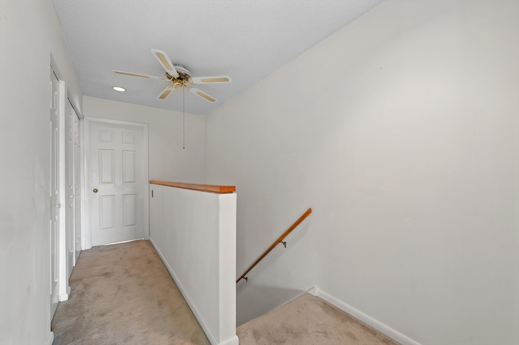 44 Oakwood Ln # 44
