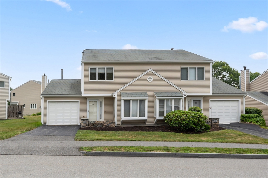 44 Oakwood Ln # 44