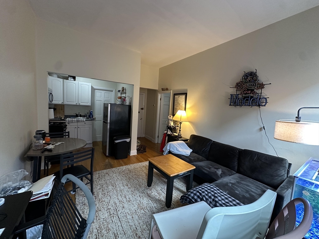 544 Columbus Ave. # 5