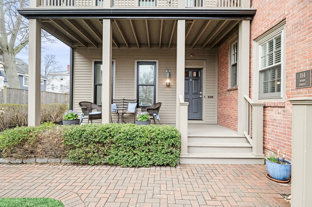 114 Derby St # 2
