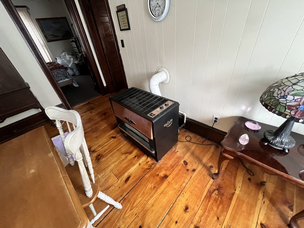 21-23 Coombs St