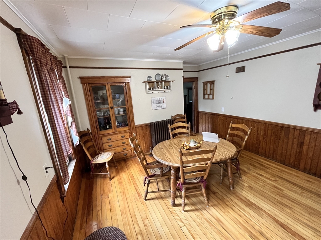 21-23 Coombs St