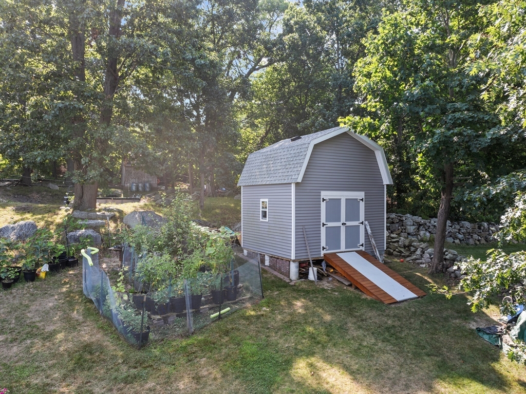 129 Dewey Street