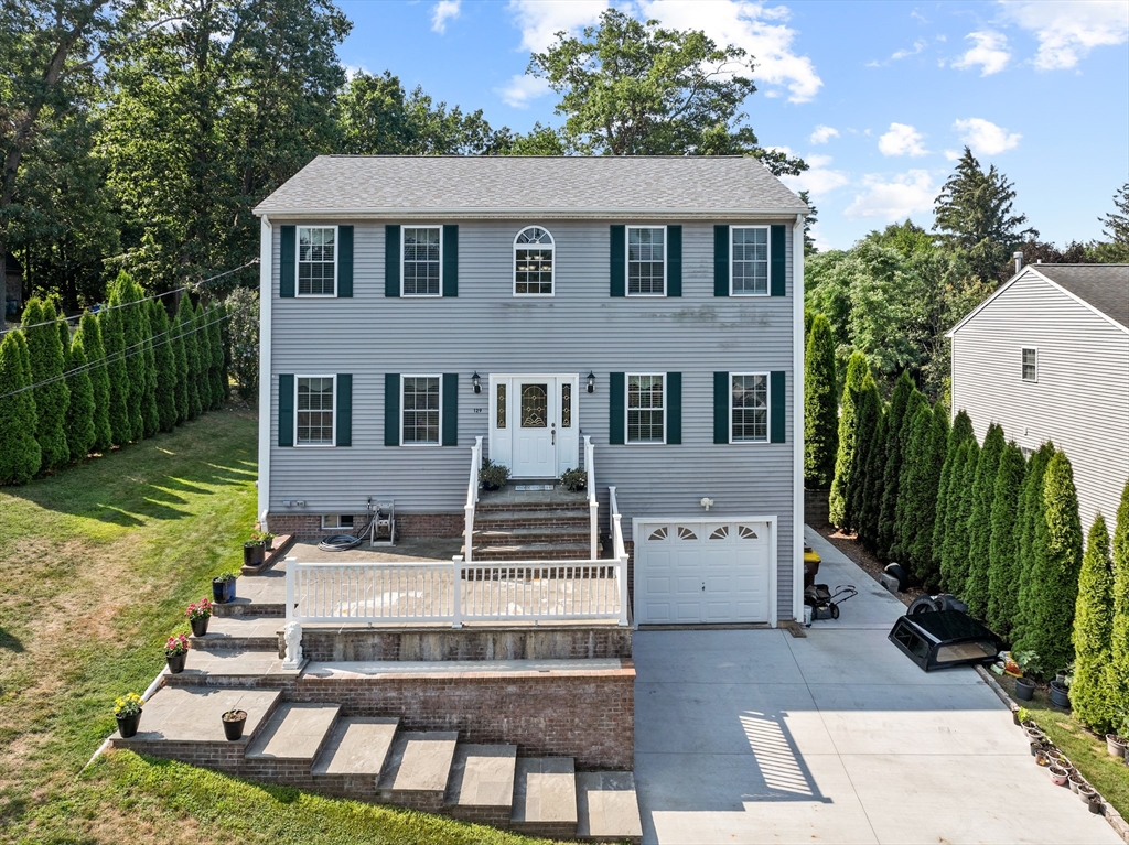 129 Dewey Street