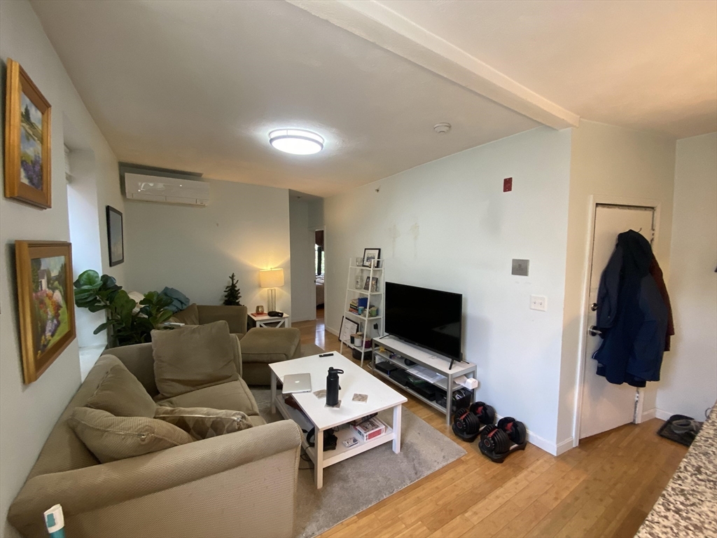 35 North Margin St. # 7