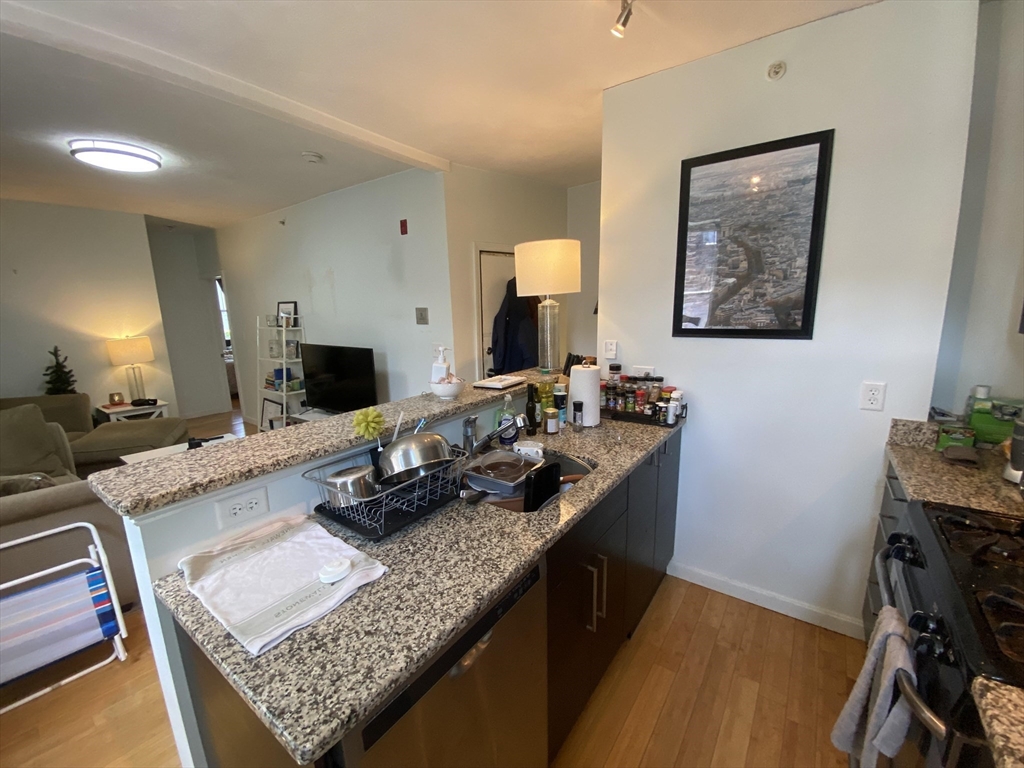 35 North Margin St. # 7