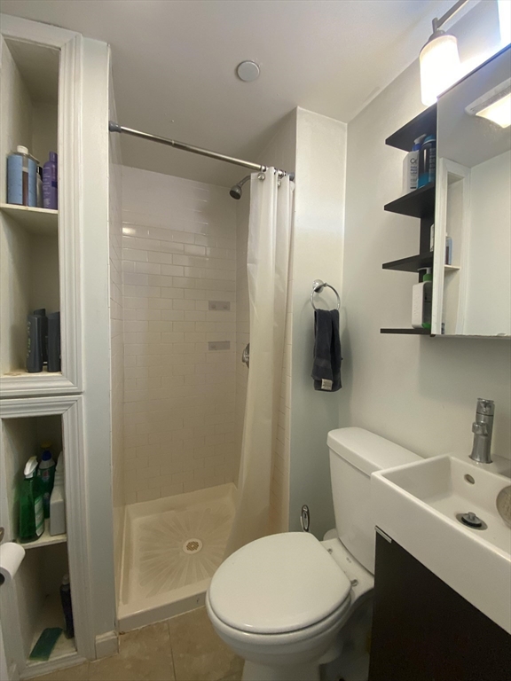 35 North Margin St. # 7