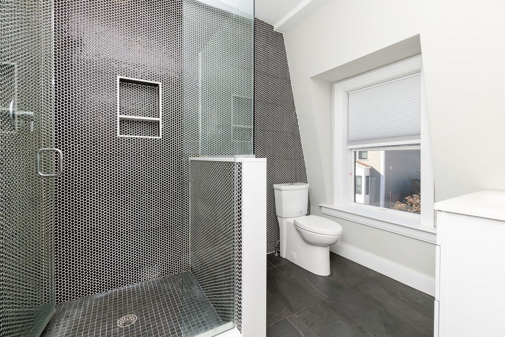 53 Lexington Street # 3