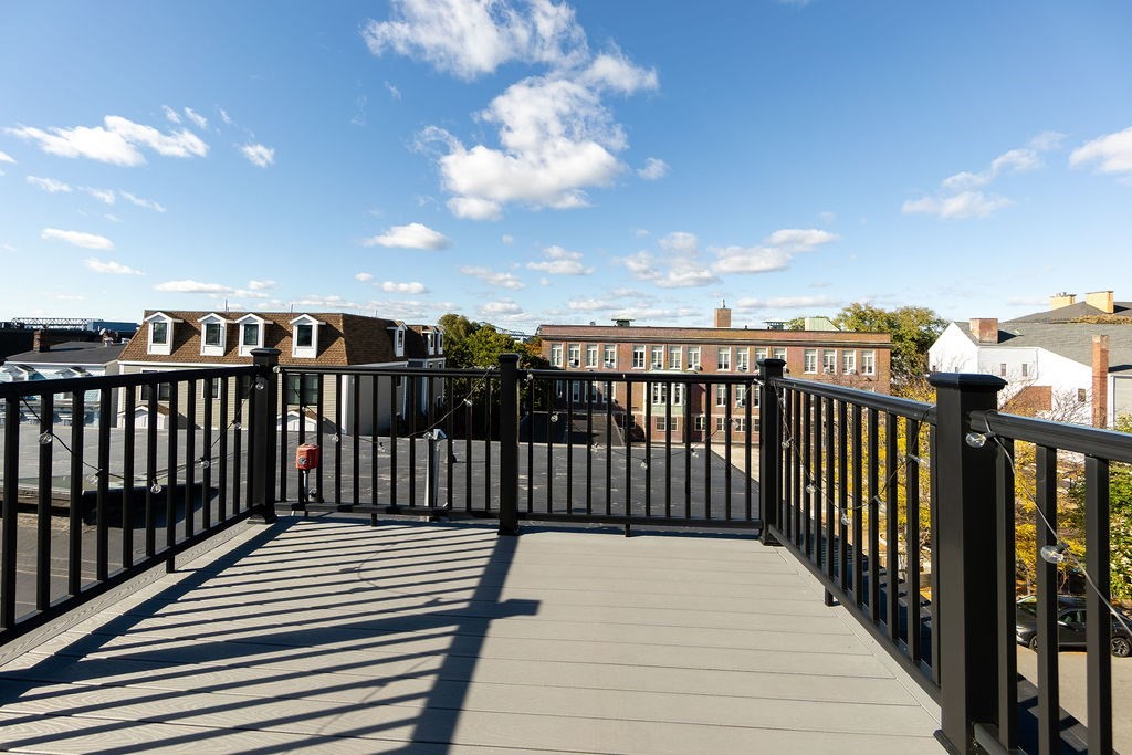 53 Lexington Street # 3