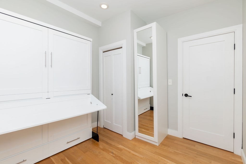 53 Lexington Street # 3
